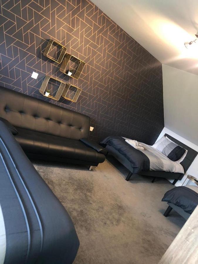 Alcantara- Modern Home With Hot Tub- Sleeps 10 Cromdale Eksteriør billede